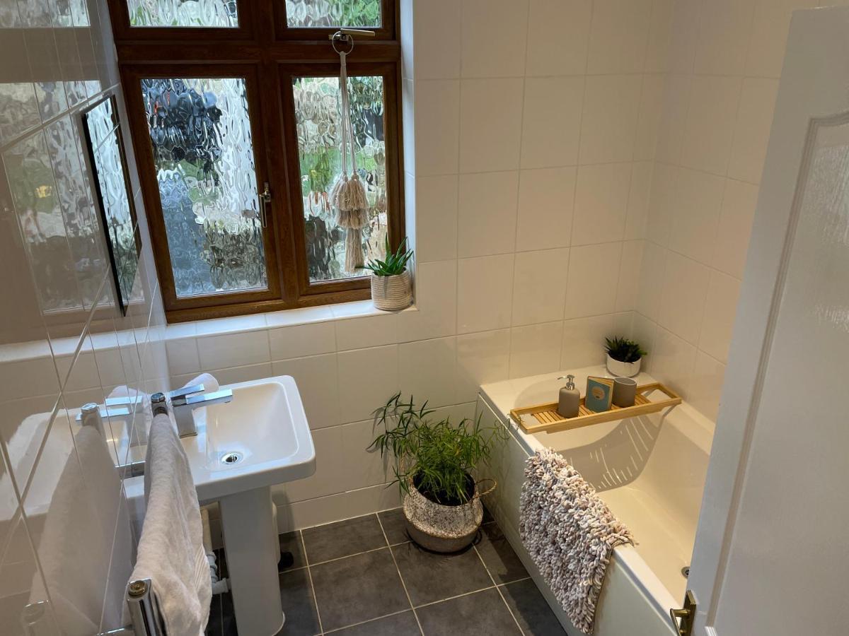 3 Bed Ground Floor Apartment - Hot Tub Optional Upgrade ไฮต์ ภายนอก รูปภาพ